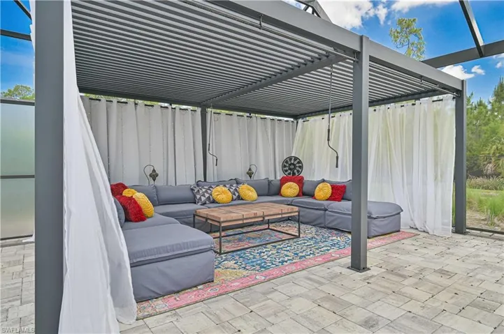 14421 Blue Bay Cir, Fort Myers, Florida 33913