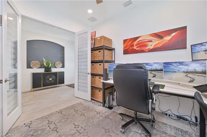 14421 Blue Bay Cir, Fort Myers, Florida 33913