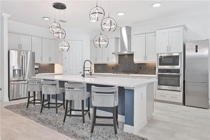 14421 Blue Bay Cir, Fort Myers, Florida 33913
