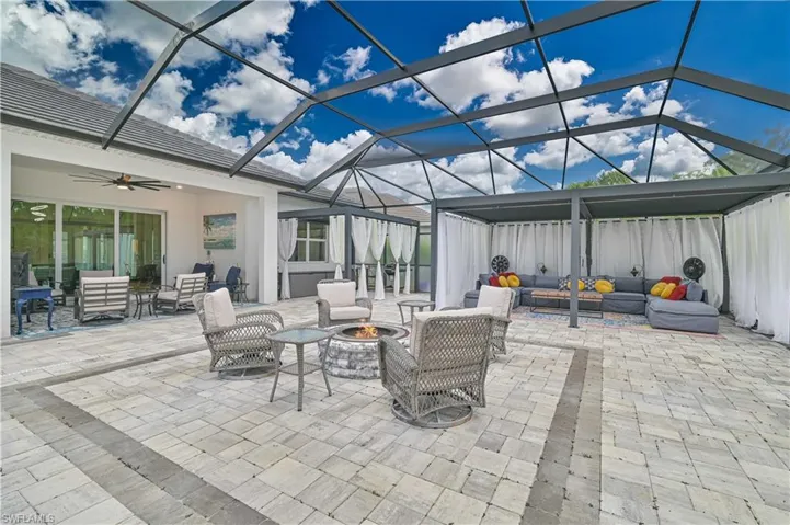 14421 Blue Bay Cir, Fort Myers, Florida 33913