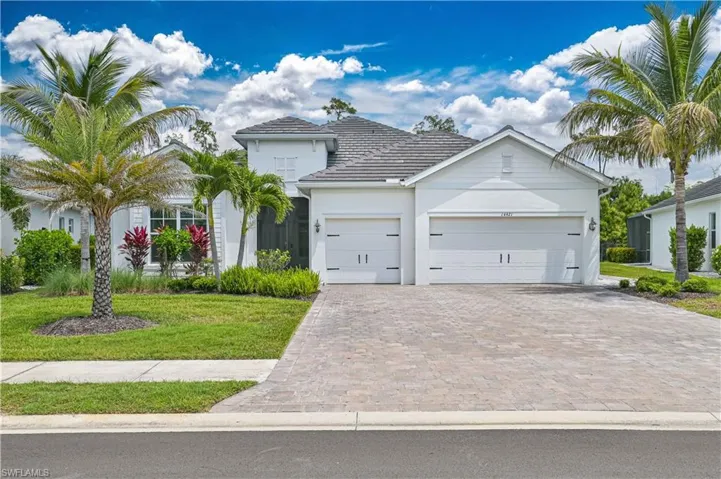 14421 Blue Bay Cir, Fort Myers, Florida 33913