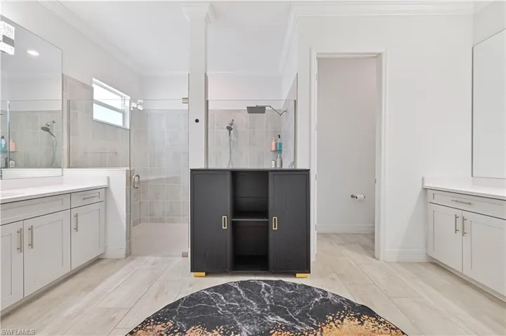 14421 Blue Bay Cir, Fort Myers, Florida 33913