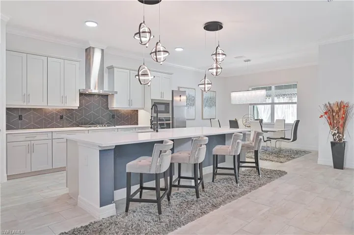 14421 Blue Bay Cir, Fort Myers, Florida 33913