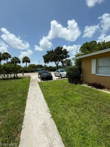 4319 Golden Gate Pkwy, Naples, Florida 34116