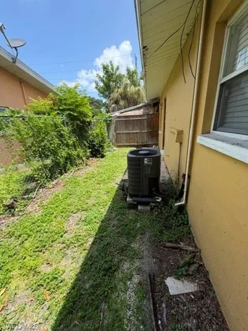 4319 Golden Gate Pkwy, Naples, Florida 34116