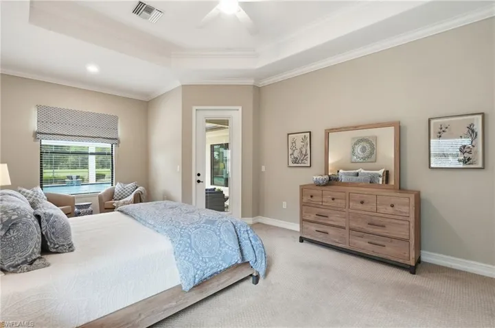Tray ceiling with crown molding and recessed lighting