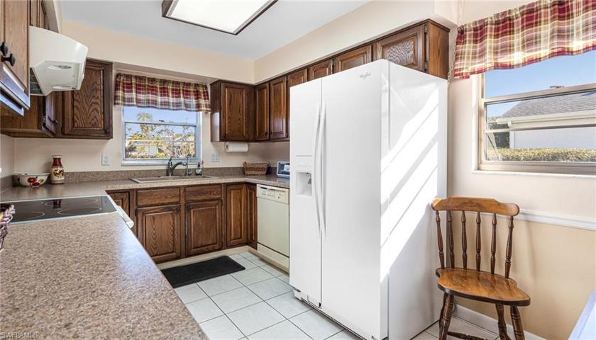 1317  Sandtrap  DR, Fort Myers, FL 33919