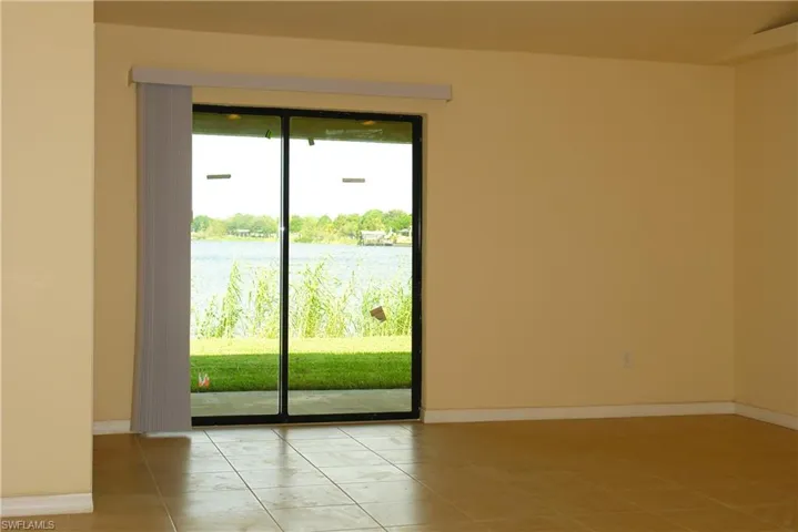 530 SE 5th  AVE, Cape Coral, FL 33990