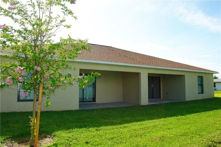 530 SE 5th  AVE, Cape Coral, FL 33990