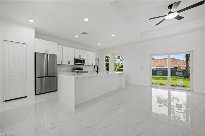 3014 38th St W, Lehigh Acres, Florida 33971