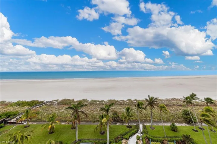 140 Seaview Ct S-902, Marco Island, Florida 34145