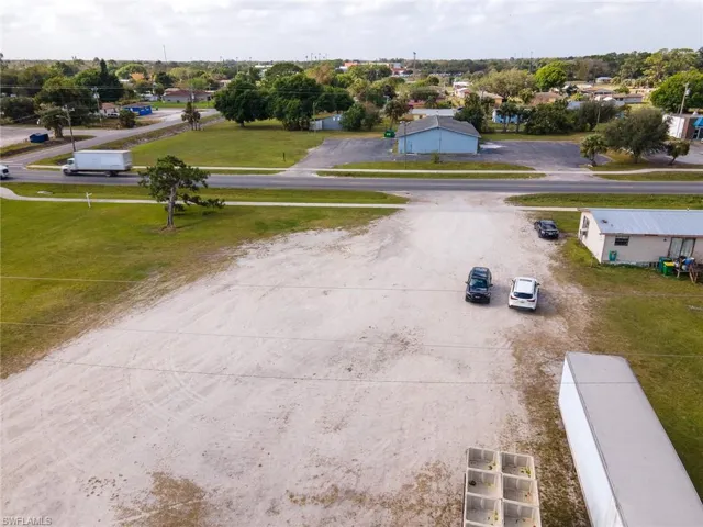 New Market W RD, Immokalee, FL 34142