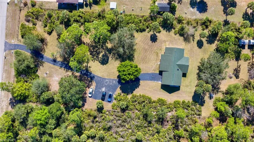 Aerial view of property and surrounding area