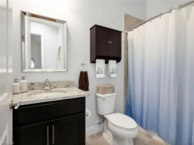 9225 Cayman Dr, Naples, Florida 34114
