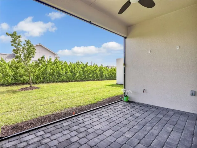 9225 Cayman Dr, Naples, Florida 34114