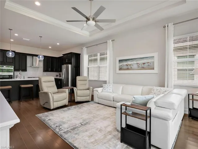 9225 Cayman Dr, Naples, Florida 34114
