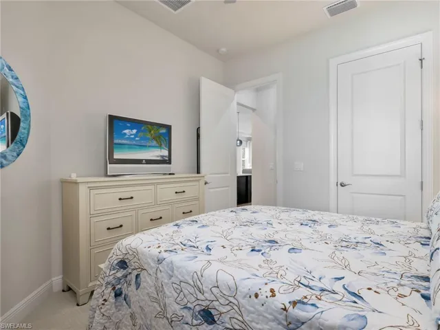 9225 Cayman Dr, Naples, Florida 34114