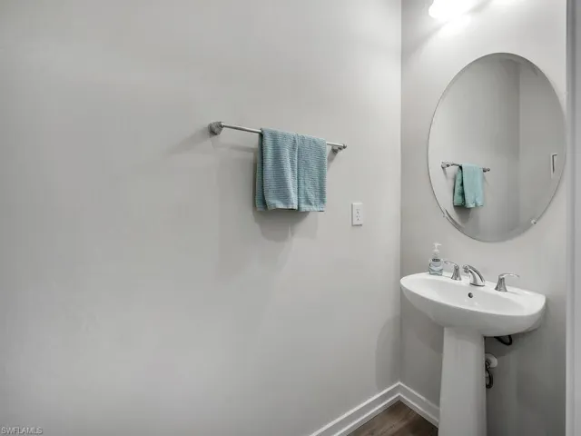13078  Pembroke  DR, Naples, FL 34105