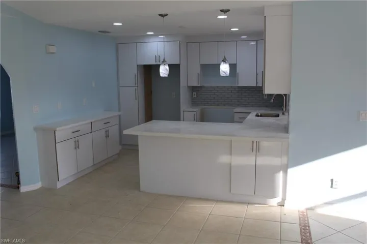 3006 Se 15th Pl, Cape Coral, Florida 33904