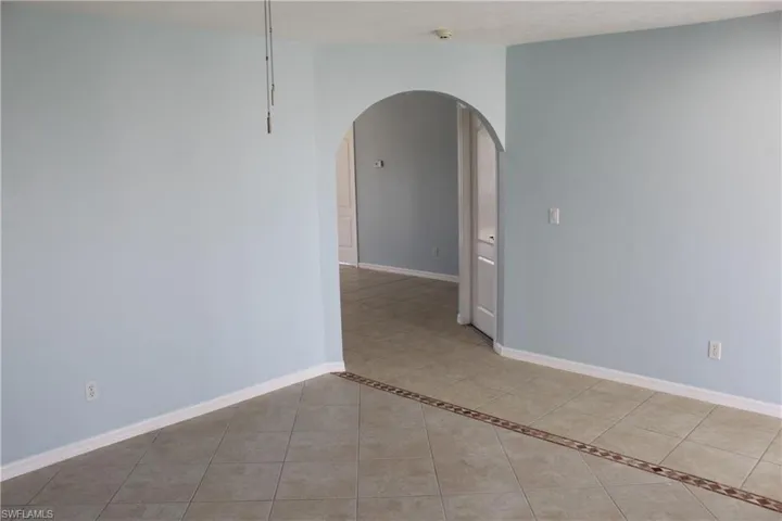 3006 Se 15th Pl, Cape Coral, Florida 33904