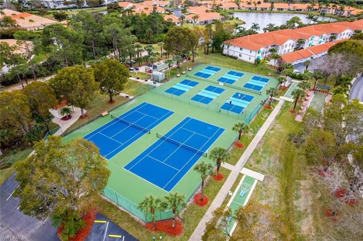 281 Gabriel CIR # 2601, NAPLES FL 34104