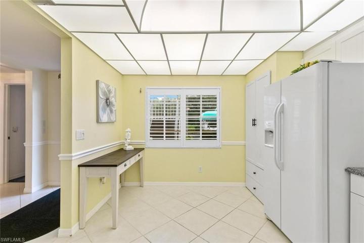 281 Gabriel CIR # 2601, NAPLES FL 34104