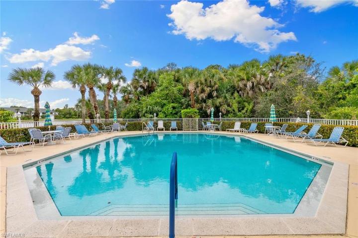 281 Gabriel CIR # 2601, NAPLES FL 34104