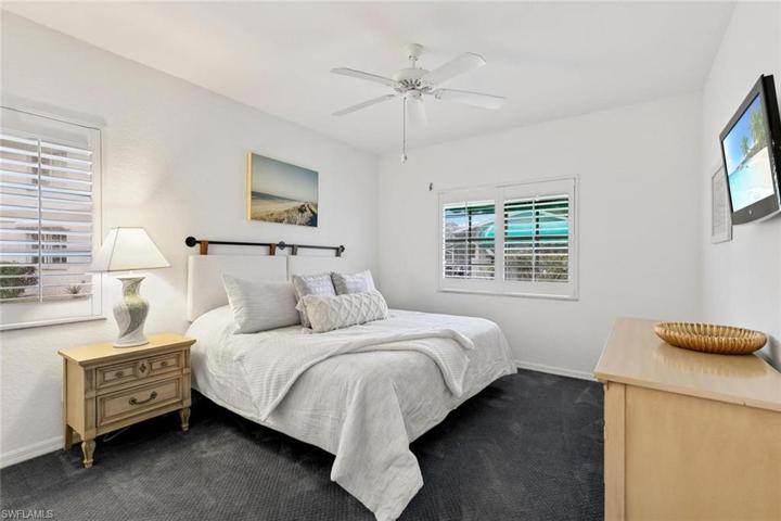 281 Gabriel CIR # 2601, NAPLES FL 34104