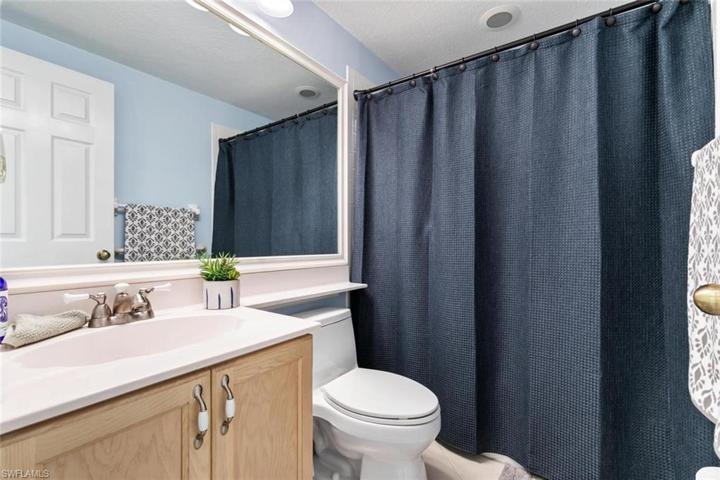 281 Gabriel CIR # 2601, NAPLES FL 34104