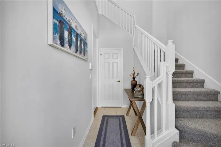 1379 Artesia Dr E 601, Naples, Florida 34113
