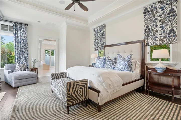 160 16th Ave S, Naples, Florida 34102