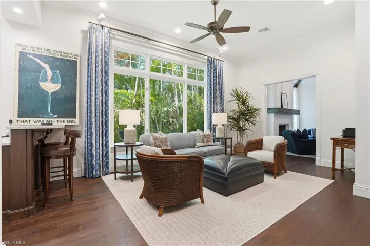 160 16th Ave S, Naples, Florida 34102