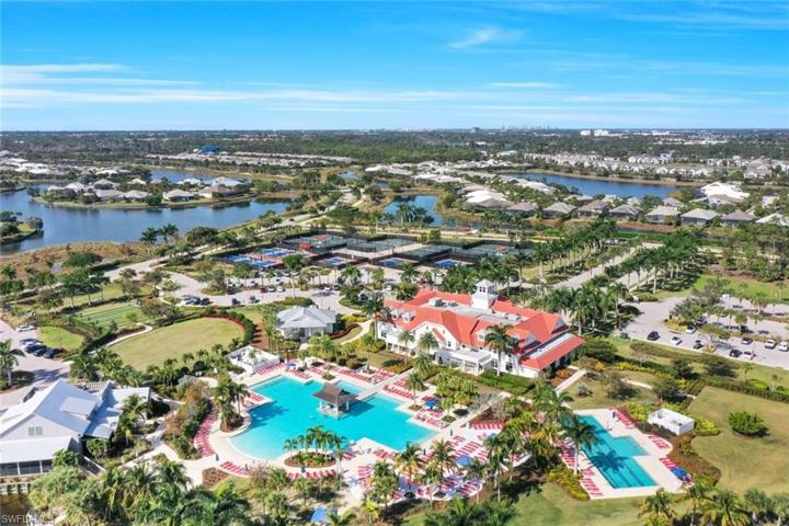 Pickleball, tennis, bocce, walking trails, fitness, restauran