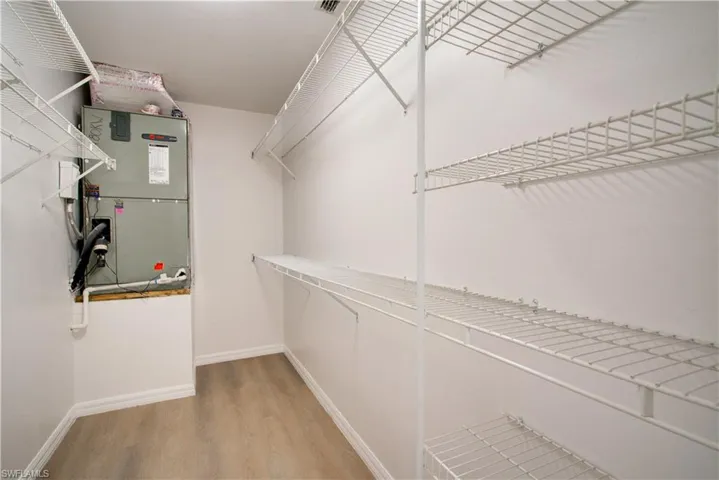 731 Jung Blvd E, Naples, Florida 34120