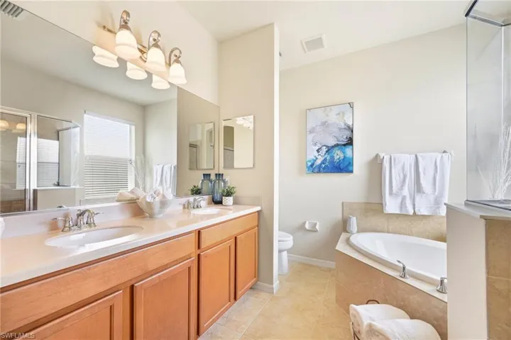 21389  Bella Terra  BLVD, Estero, FL 33928