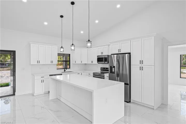 7870 19th Pl, Labelle, Florida 33935