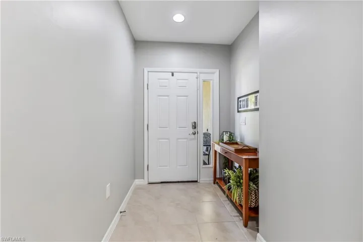 3858  Tilbor  CIR, Fort Myers, FL 33916