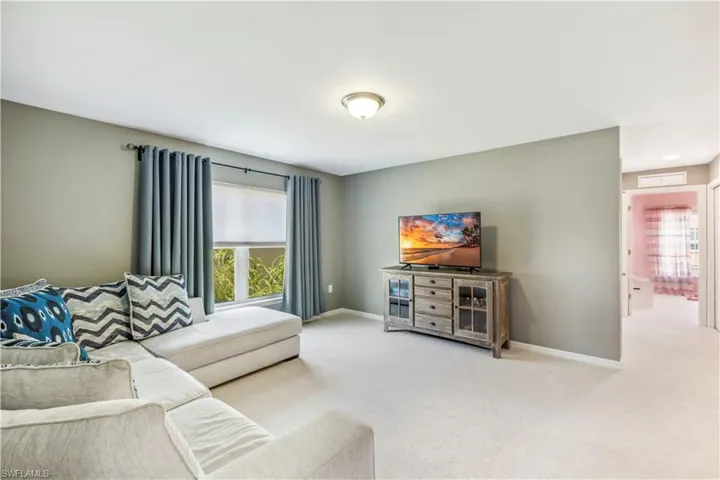 3858  Tilbor  CIR, Fort Myers, FL 33916