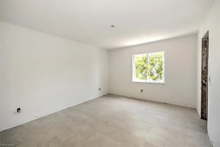 16200  Dublin  CIR, Fort Myers, FL 33908