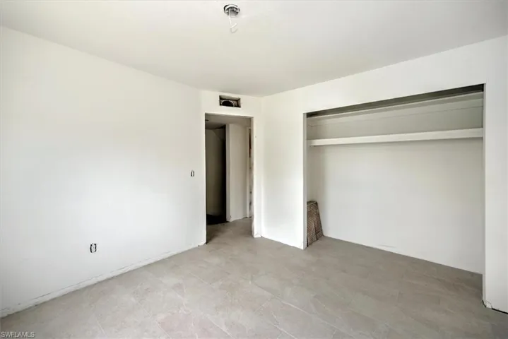 16200  Dublin  CIR, Fort Myers, FL 33908
