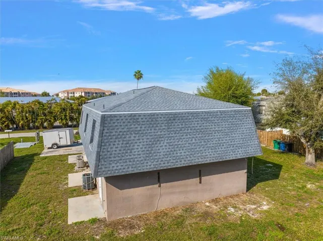 16200  Dublin  CIR, Fort Myers, FL 33908