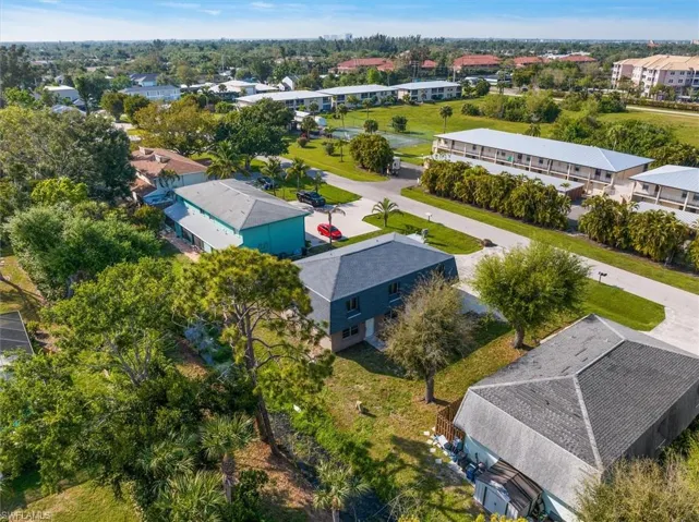 16200  Dublin  CIR, Fort Myers, FL 33908