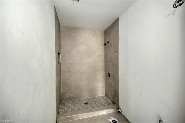 16200  Dublin  CIR, Fort Myers, FL 33908