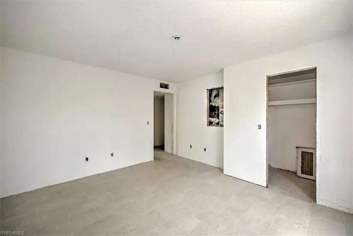 16200  Dublin  CIR, Fort Myers, FL 33908