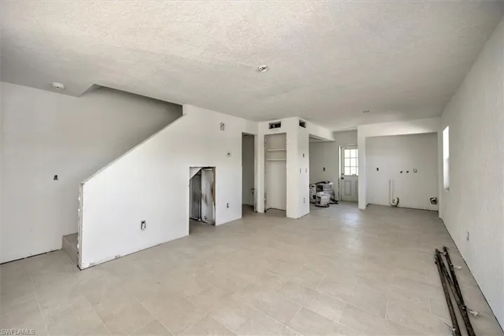 16200  Dublin  CIR, Fort Myers, FL 33908