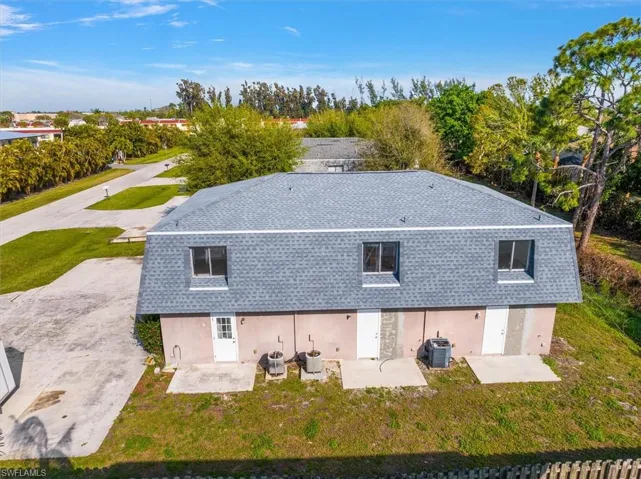 16200  Dublin  CIR, Fort Myers, FL 33908