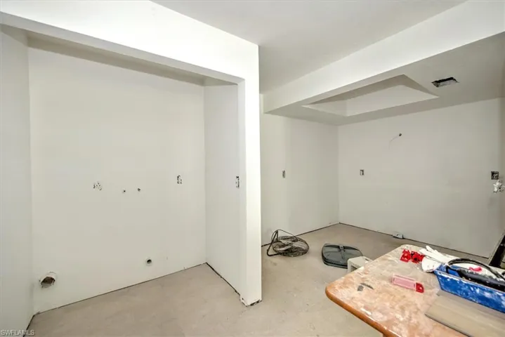 16200  Dublin  CIR, Fort Myers, FL 33908