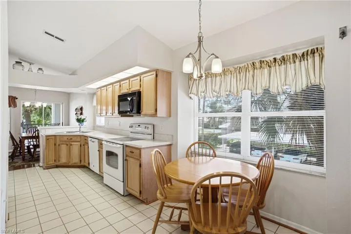 3991 Windward Passage Cir 202, Bonita Springs, Florida 34134