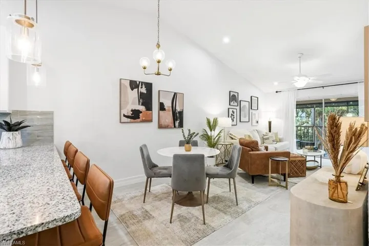 1714 Kings Lake Blvd 202, Naples, Florida 34112