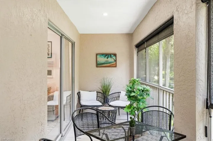 1714 Kings Lake Blvd 202, Naples, Florida 34112